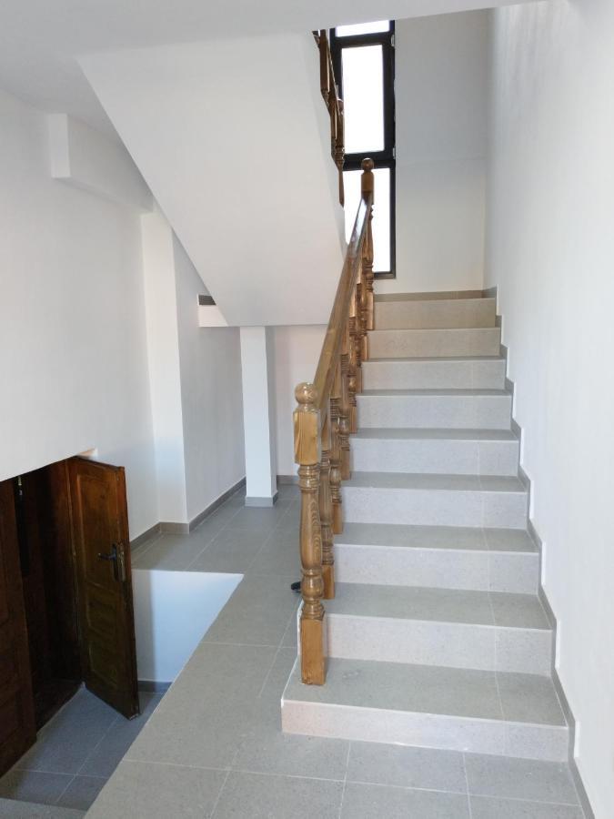 Sighetu Marmaţiei Casa De Langa Padure酒店 外观 照片